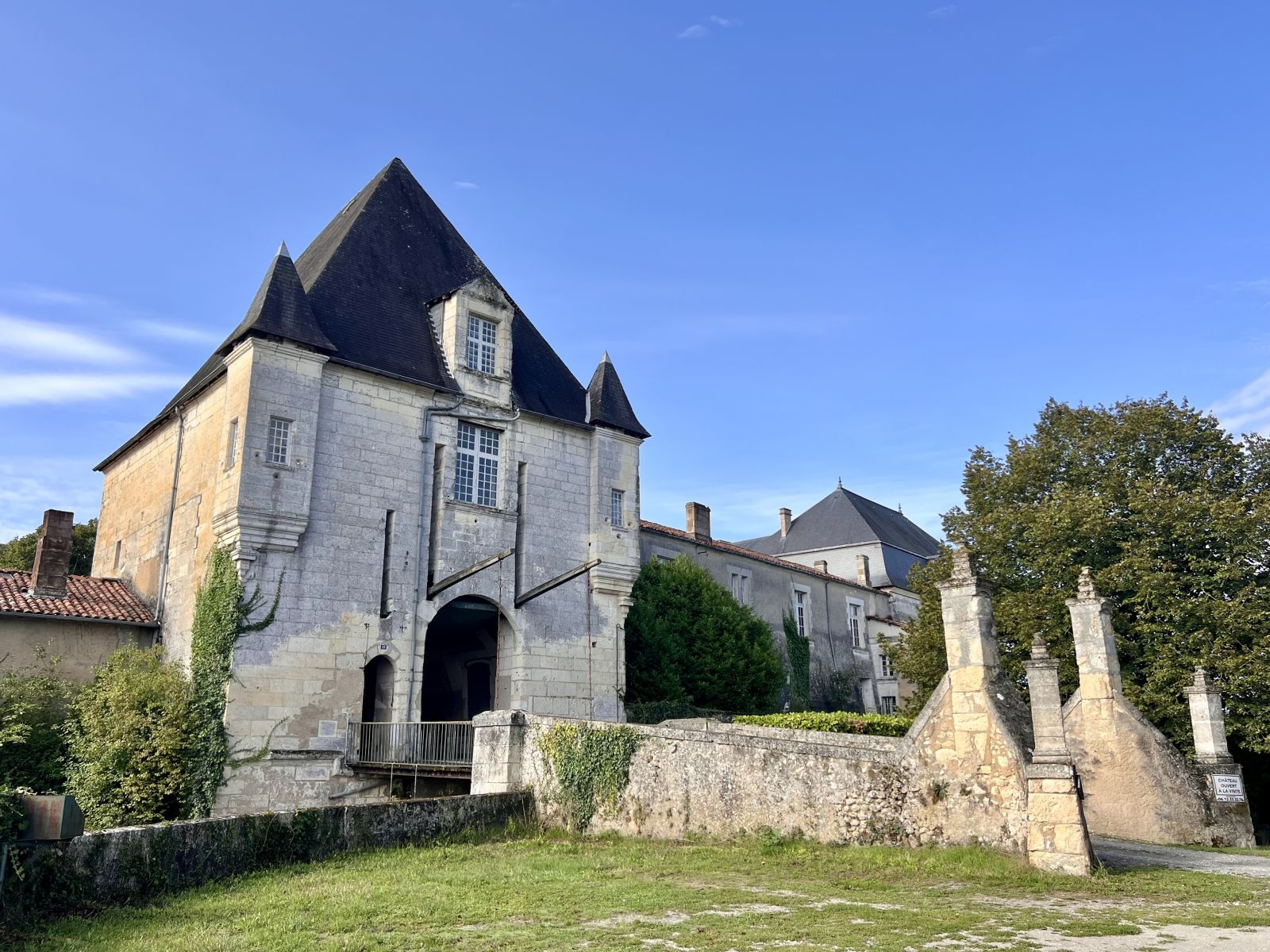 Château de Chalais