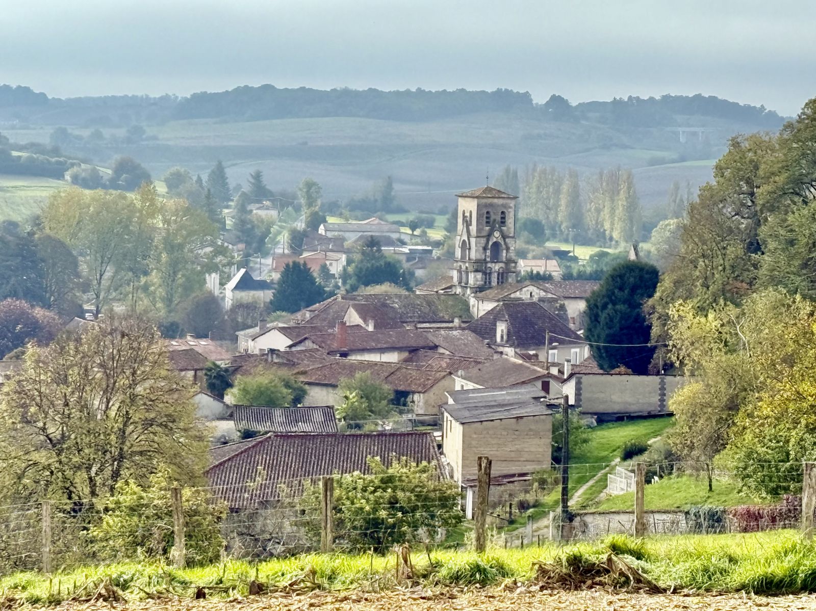 Village des Coteaux du Blanzacais