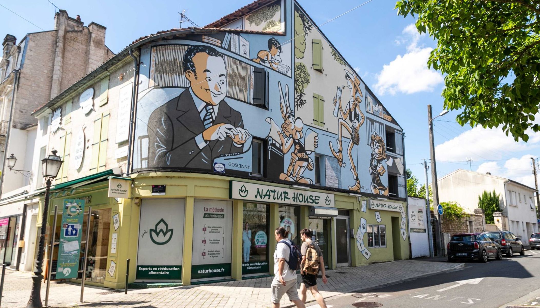 Angoulême, à la découverte des Fresques Murales de Bandes Dessinées