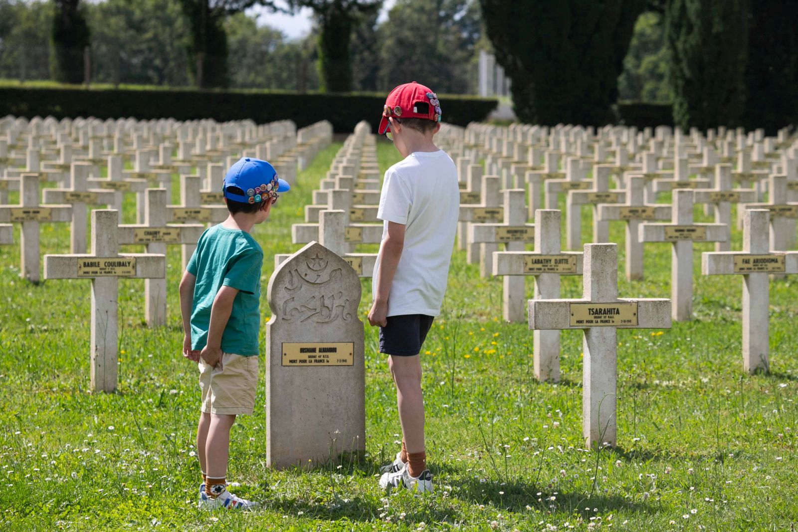 Se Souvenir de nos Héros : Le Mémorial de la R ...